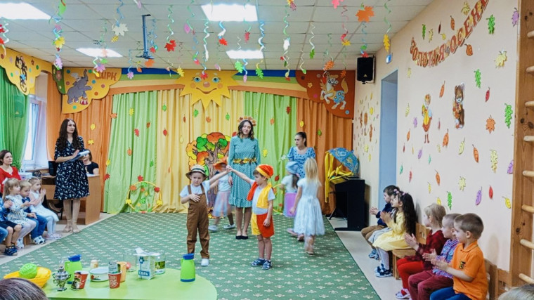 Осенний утренник "Золотая ярмарка".