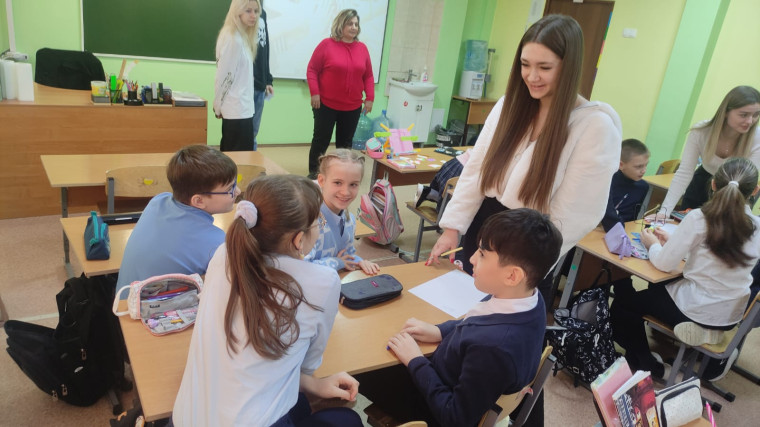"Учимся понимать друг друга".