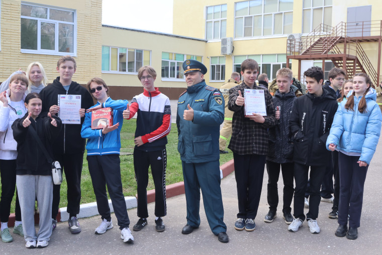 "Пожарная эстафета".
