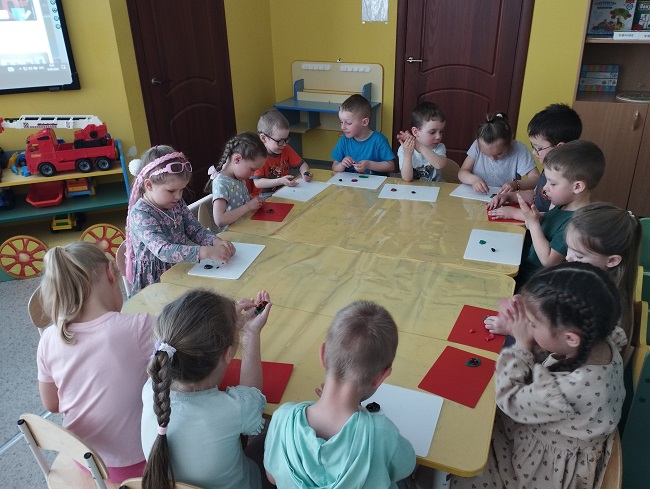 "Божья коровка".