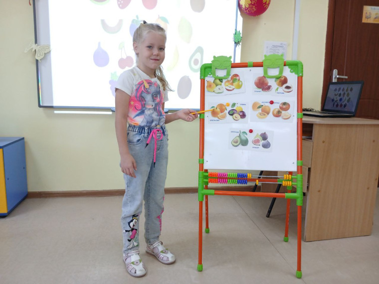 «Фрукты для игры в магазин».